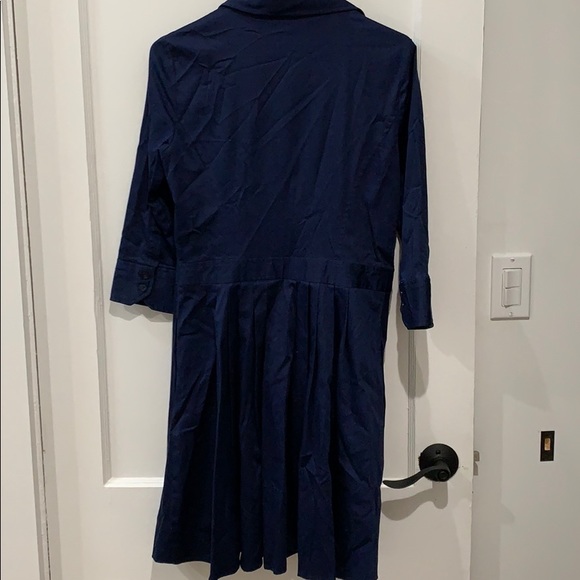 Dress - Picture 5 of 5